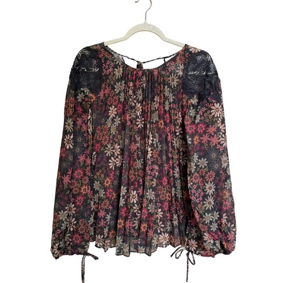 Stunning for Fall- FARM Rio for Anthropologie Floral Sheer Blouse Size: Medium C - Picture 2 of 12